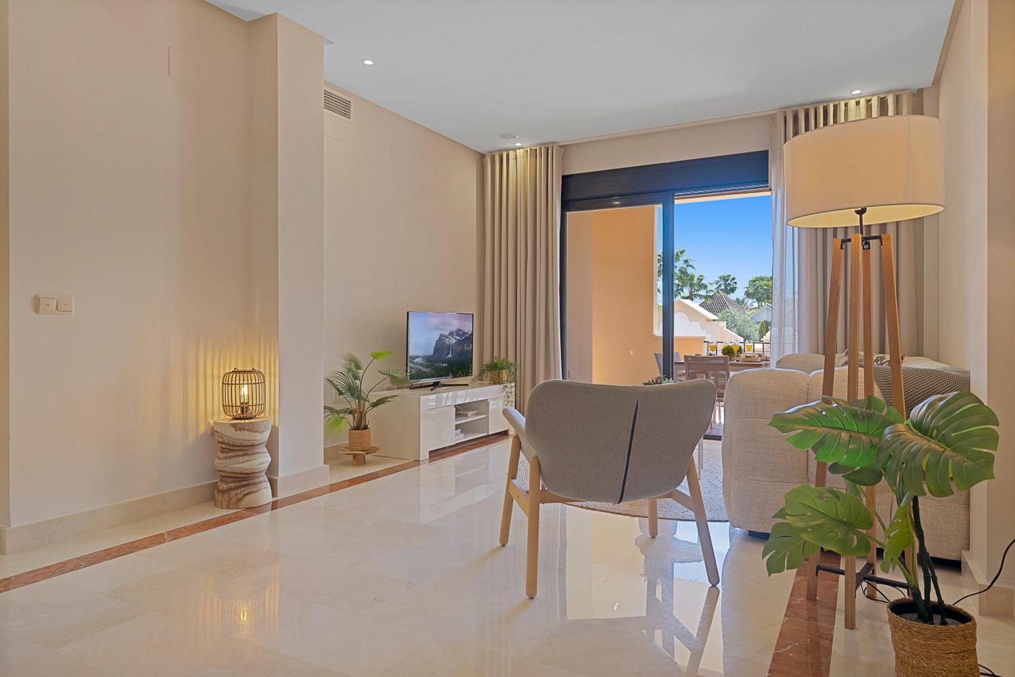 Bright&spacious In Mimosas De Banus Apartment